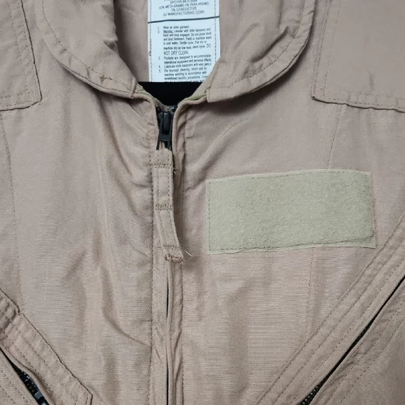 Men's Military Dessert Tan Fire Resistant  Flight Jumpsuit Size 44R*New* - Picture 3 of 9